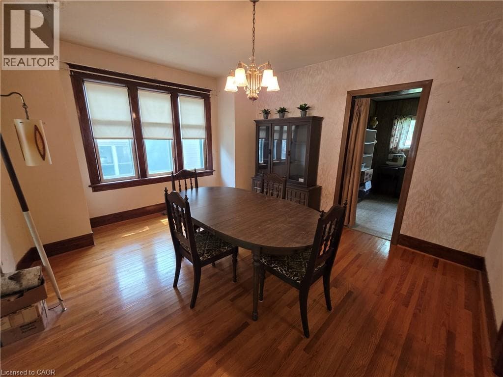 Detached for sale at 20 FAIRVIEW Avenue, King East, Kitchener, Ontario, photo 10