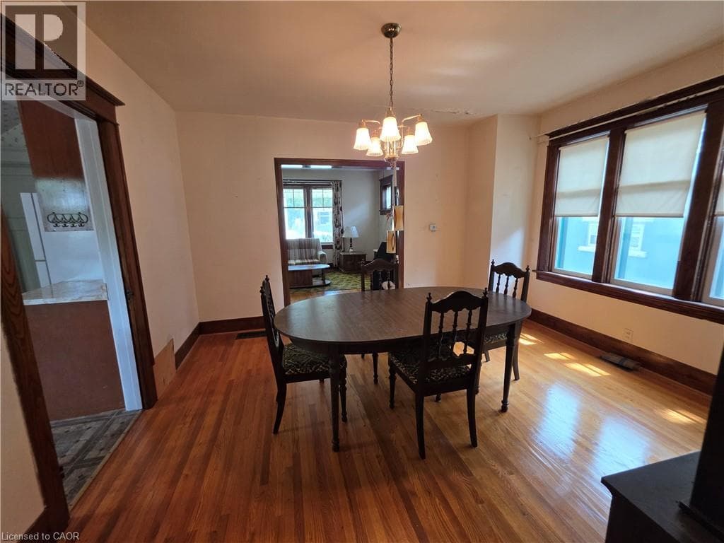 Detached for sale at 20 FAIRVIEW Avenue, King East, Kitchener, Ontario, photo 12