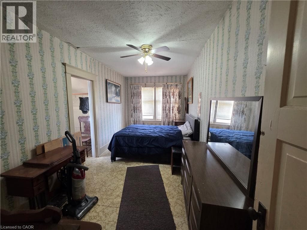 Detached for sale at 20 FAIRVIEW Avenue, King East, Kitchener, Ontario, photo 22