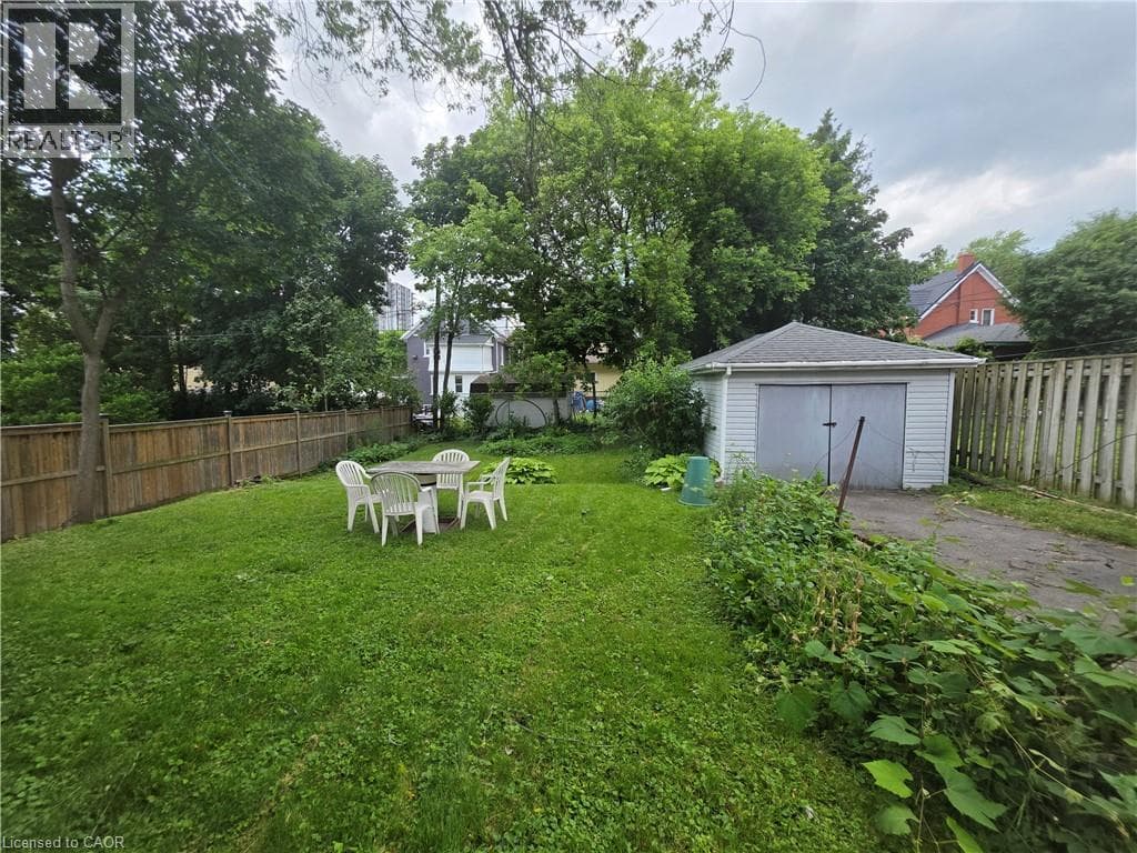 Detached for sale at 20 FAIRVIEW Avenue, King East, Kitchener, Ontario, photo 4
