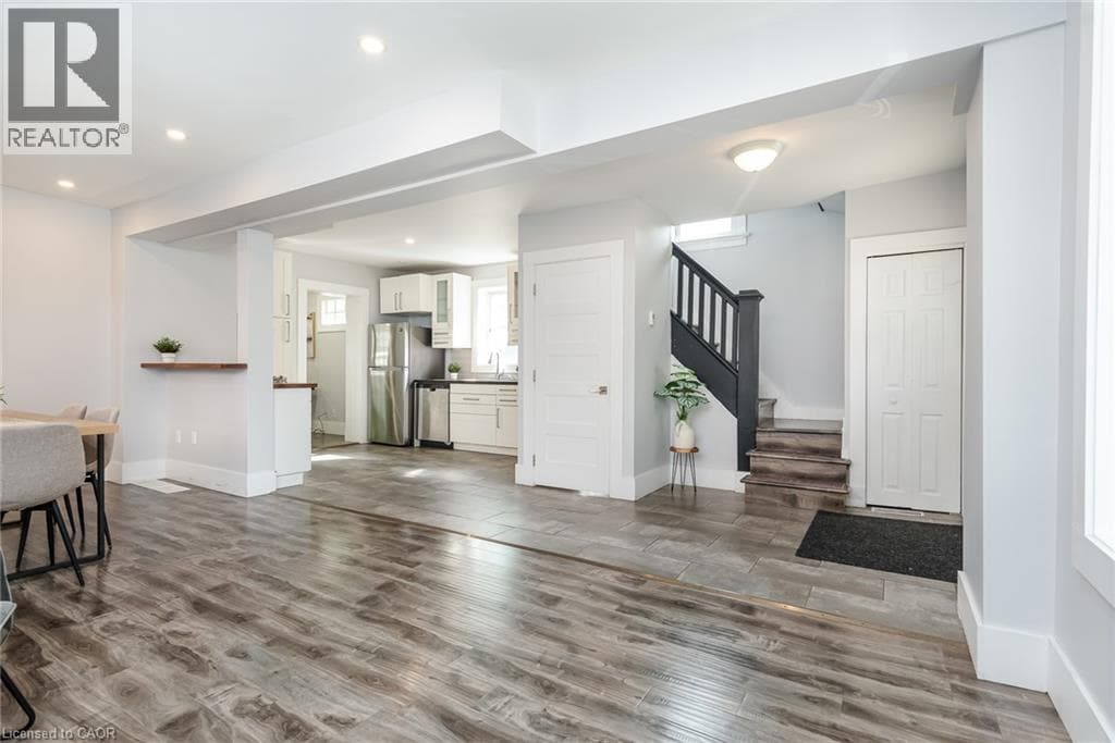 Multi-family for sale at 40 WOODLAND Avenue, Mill Courtland Woodside Park, Kitchener, Ontario, photo 10