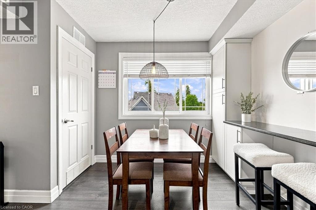 Apartment for sale at 1522 KING Street E Unit# 403, Eastwood, Kitchener, Ontario, photo 7