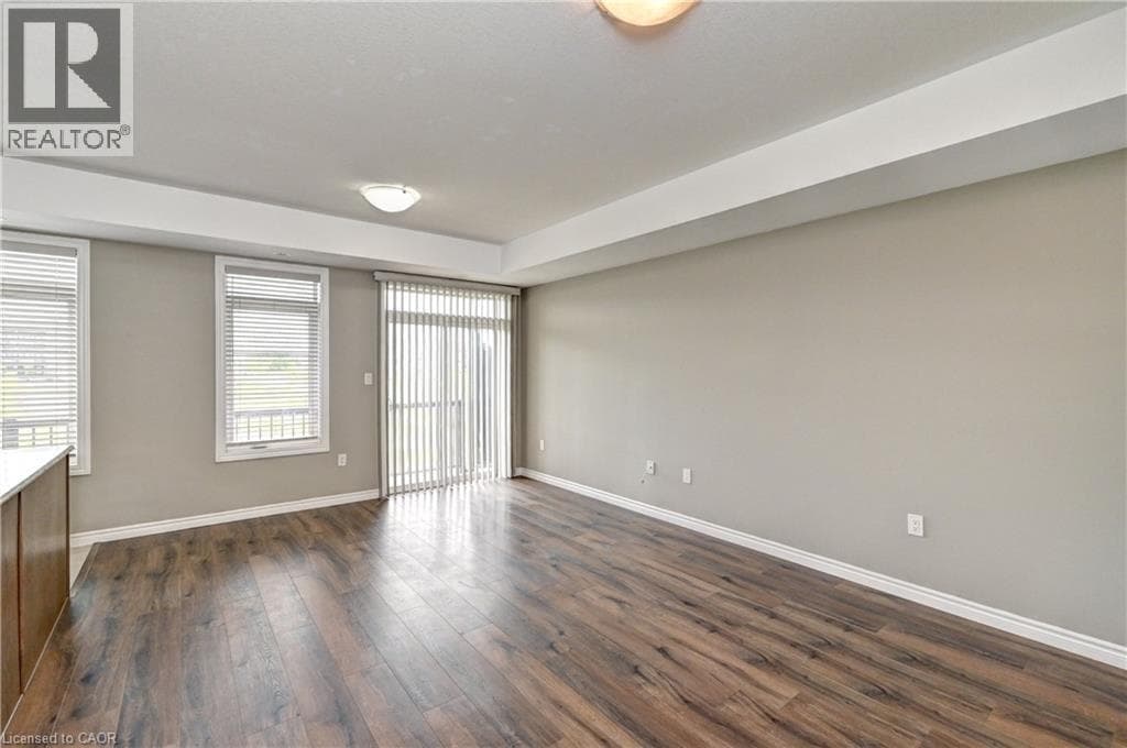 Townhouse for sale at 102 WHEAT Lane, Huron Park, Kitchener, Ontario, photo 7