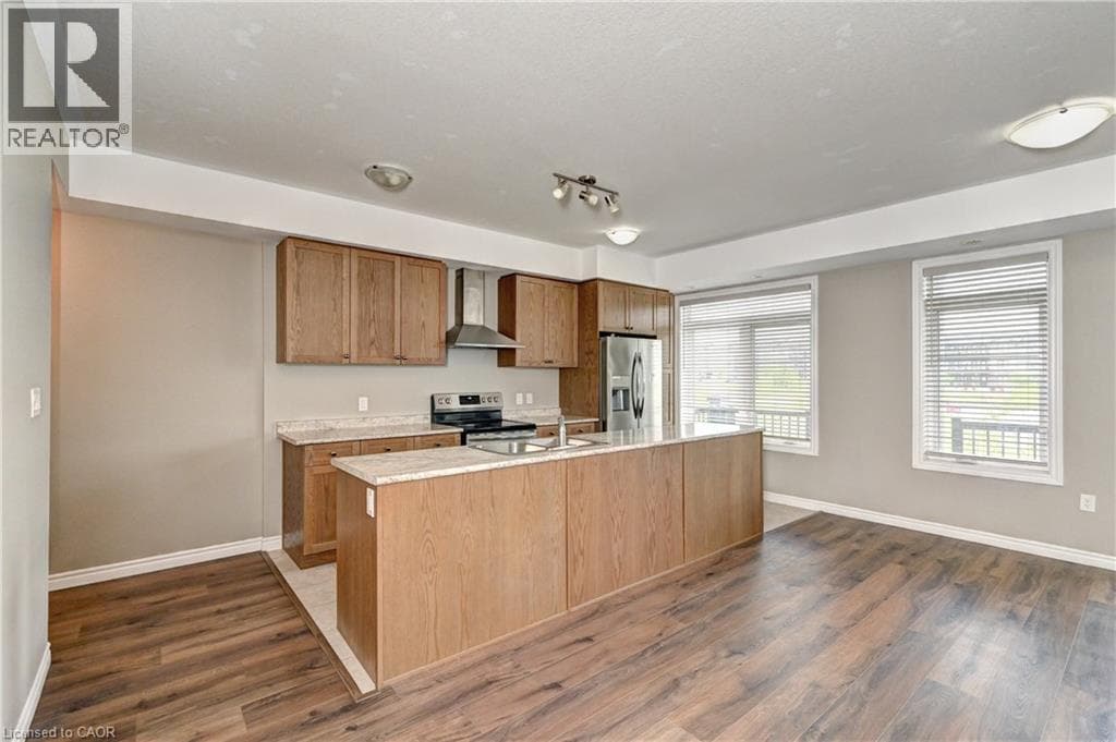 Townhouse for sale at 102 WHEAT Lane, Huron Park, Kitchener, Ontario, photo 13