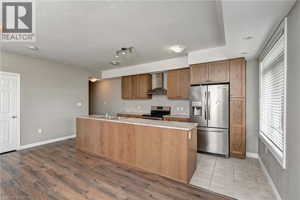Townhouse for sale at 102 WHEAT Lane, Huron Park, Kitchener, Ontario, photo 12