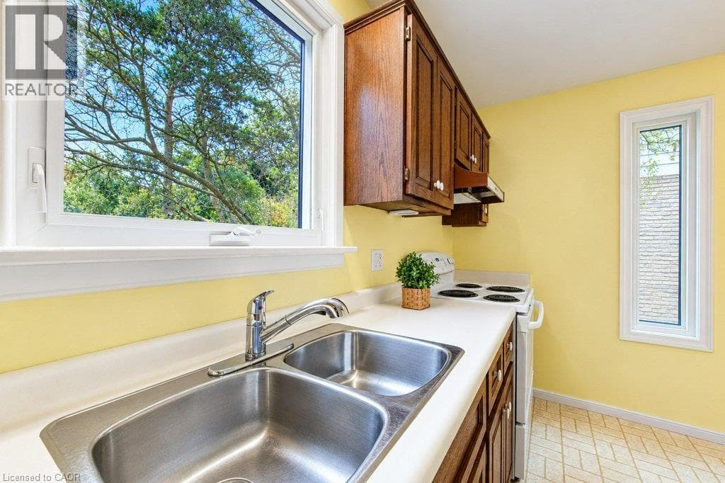 Detached for sale at 165 MCGARRY Drive, Forest Heights, Kitchener, Ontario, photo 14