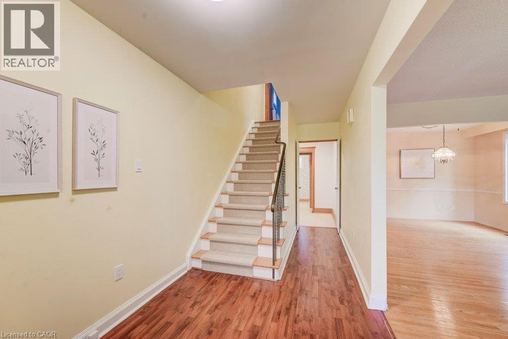 Detached for sale at 165 MCGARRY Drive, Forest Heights, Kitchener, Ontario, photo 5