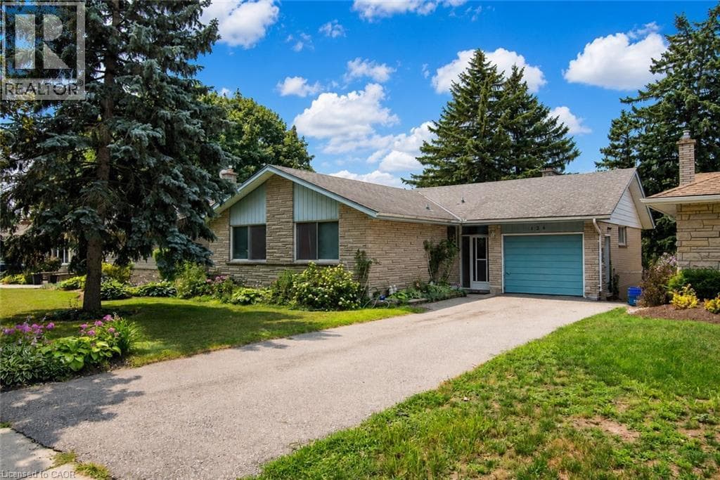 Detached for sale at 124 CARWOOD Avenue, Rockway, Kitchener, Ontario, photo 8