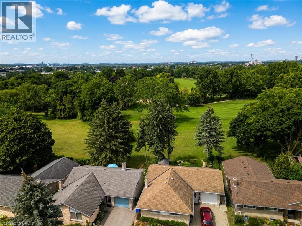 Detached for sale at 124 CARWOOD Avenue, Rockway, Kitchener, Ontario, photo 3