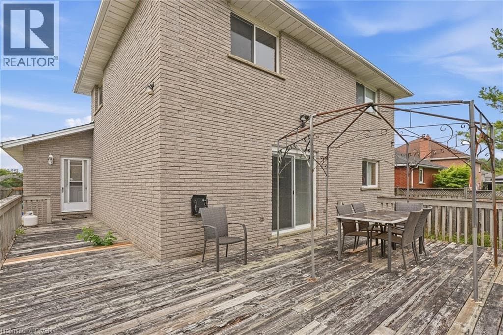 Detached for sale at 76 MADEIRA Crescent, Branchton Park, Cambridge, Ontario, photo 11