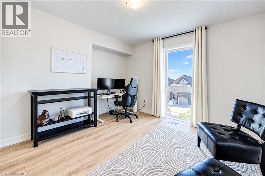 Townhouse for sale at 680 BENNINGER Drive, Laurentian West, Kitchener, Ontario, photo 13