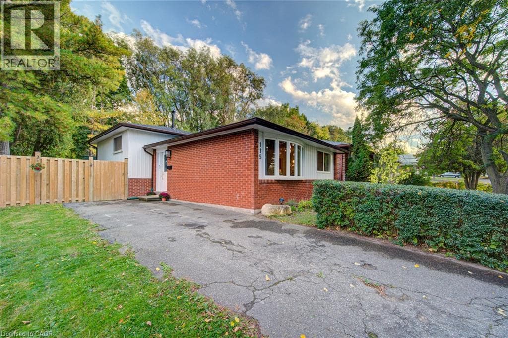 Detached for sale at 115 CHOPIN Drive, Victoria Hills, Kitchener, Ontario, photo 3