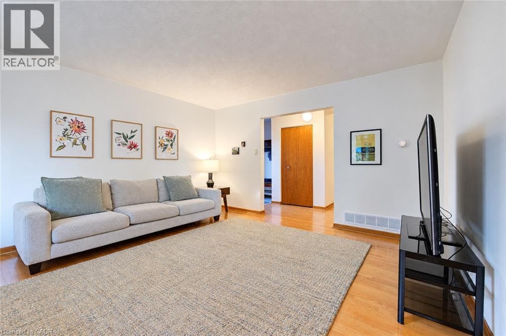Detached for sale at 115 CHOPIN Drive, Victoria Hills, Kitchener, Ontario, photo 6