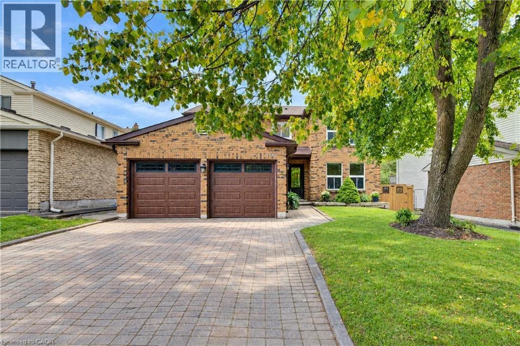 Detached for sale at 104 DEERWOOD Crescent, Forest Heights, Kitchener, Ontario, photo 3