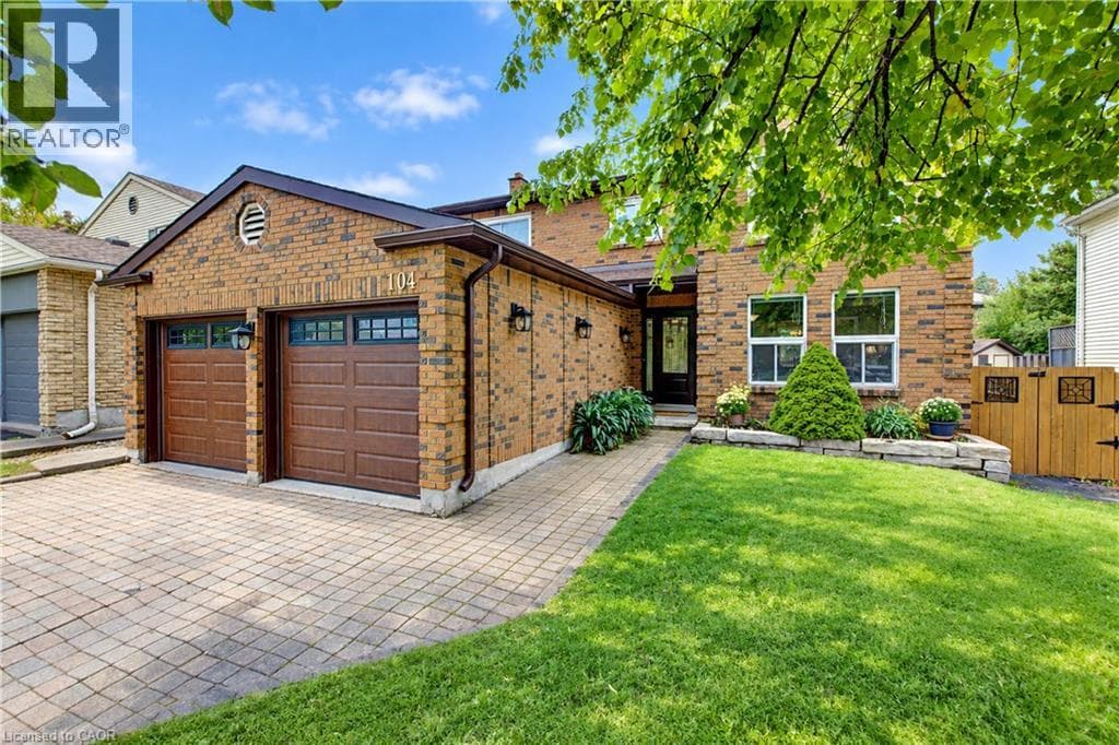 Detached for sale at 104 DEERWOOD Crescent, Forest Heights, Kitchener, Ontario, photo 4