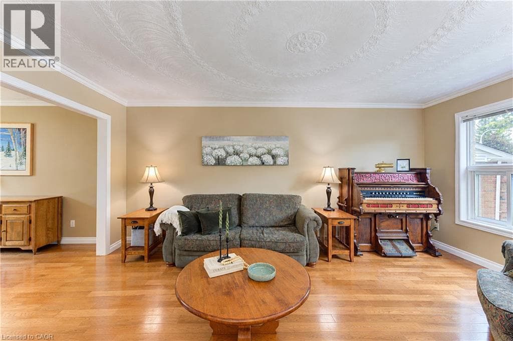 Detached for sale at 104 DEERWOOD Crescent, Forest Heights, Kitchener, Ontario, photo 8