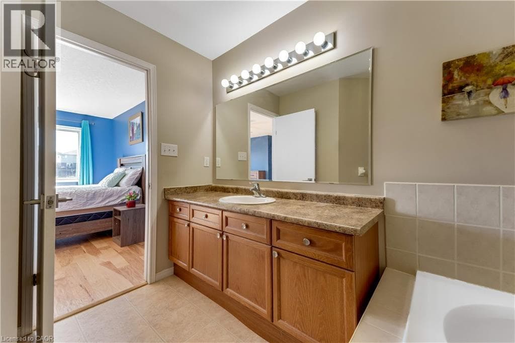 Detached for sale at 320 BRANDENBURG Place, Clair Hills, Waterloo, Ontario, photo 22