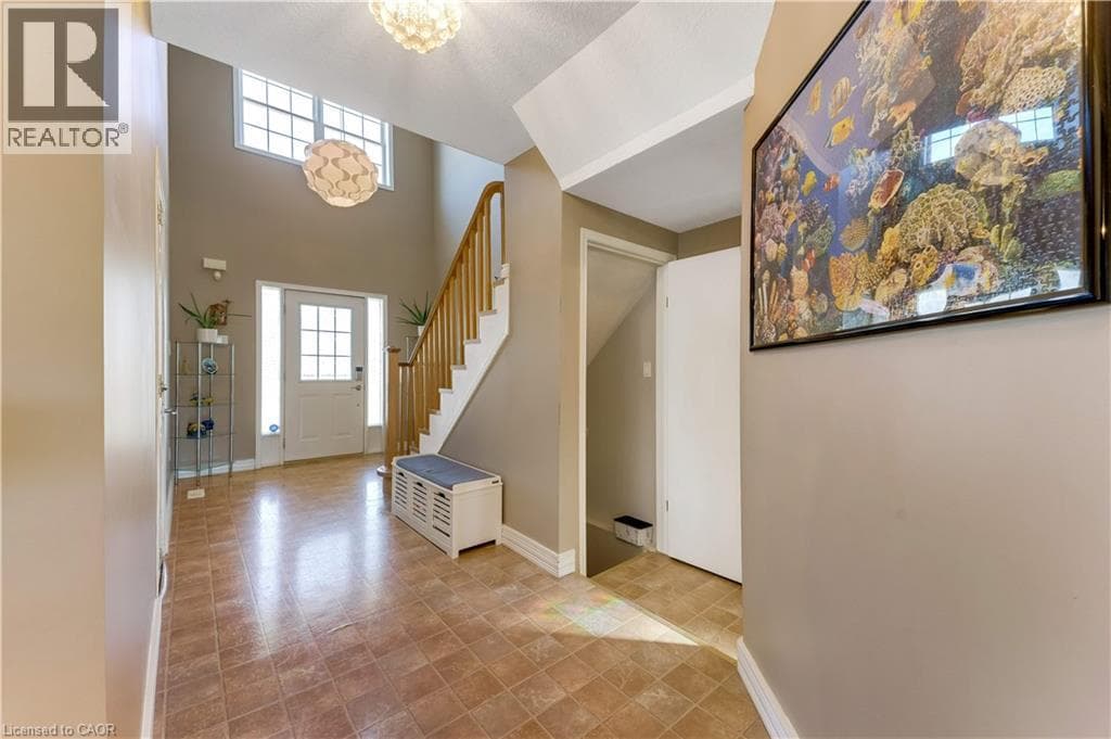 Detached for sale at 320 BRANDENBURG Place, Clair Hills, Waterloo, Ontario, photo 4