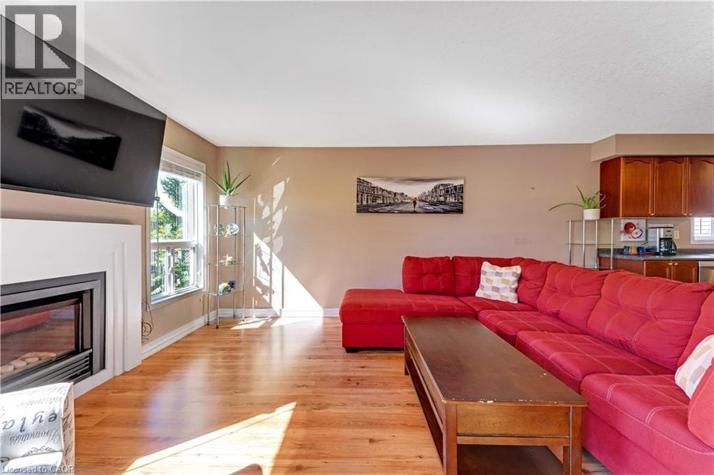 Detached for sale at 320 BRANDENBURG Place, Clair Hills, Waterloo, Ontario, photo 6