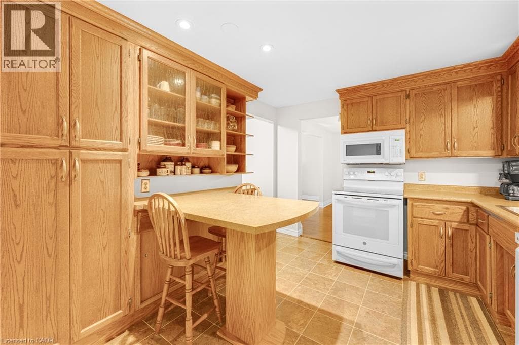 Detached for sale at 30 WESTWOOD Crescent, Southwood, Cambridge, Ontario, photo 13