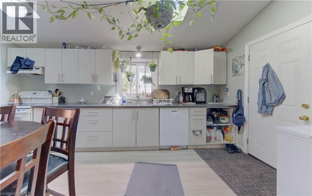 Multi-family for sale at 48 BREITHAUPT Street, Mt. Hope Huron Park, Kitchener, Ontario, photo 14