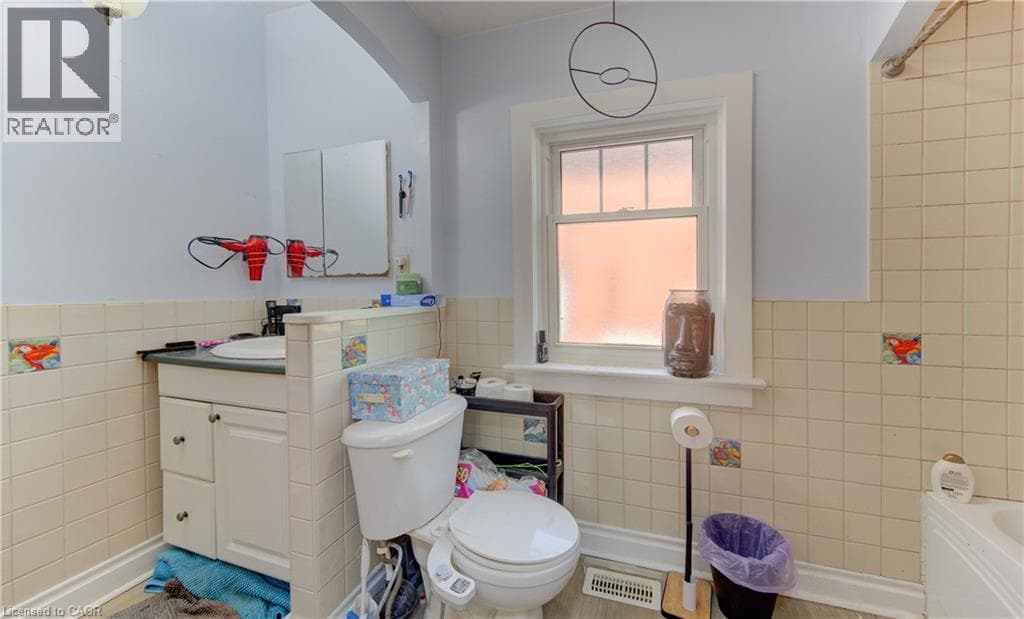 Multi-family for sale at 48 BREITHAUPT Street, Mt. Hope Huron Park, Kitchener, Ontario, photo 19