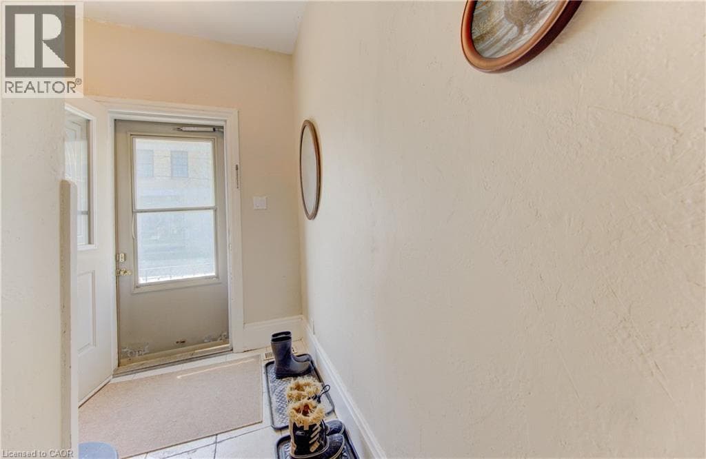 Multi-family for sale at 48 BREITHAUPT Street, Mt. Hope Huron Park, Kitchener, Ontario, photo 6