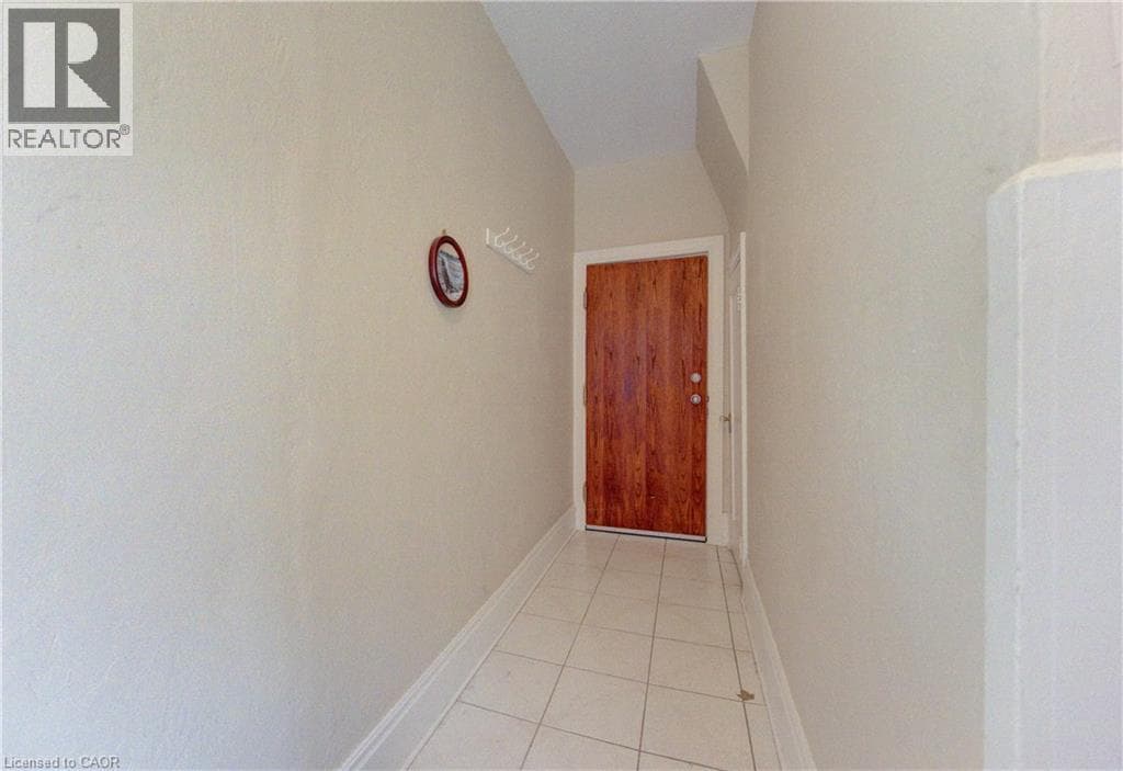 Multi-family for sale at 48 BREITHAUPT Street, Mt. Hope Huron Park, Kitchener, Ontario, photo 7