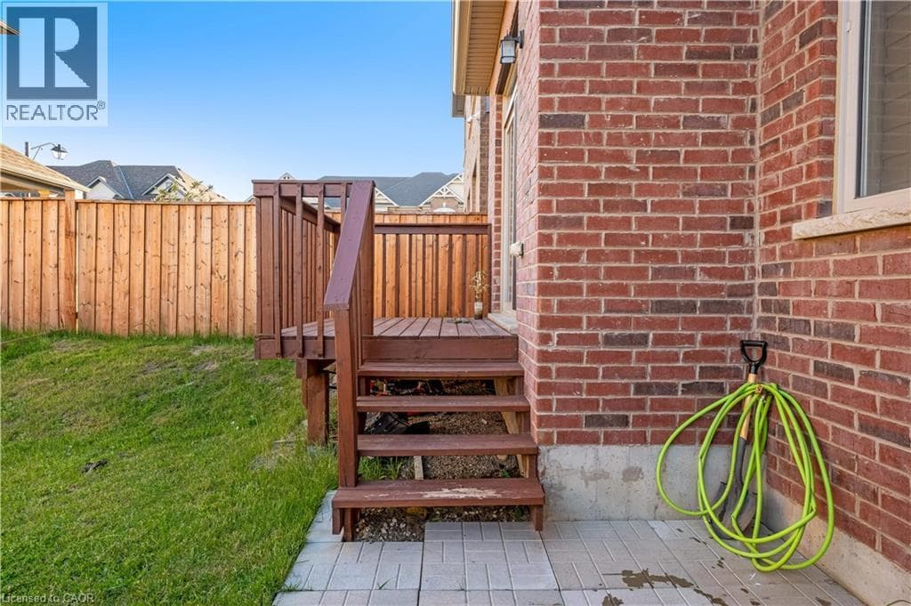 Detached for sale at 106 HALDIMAND Street, Huron Park, Kitchener, Ontario, photo 41