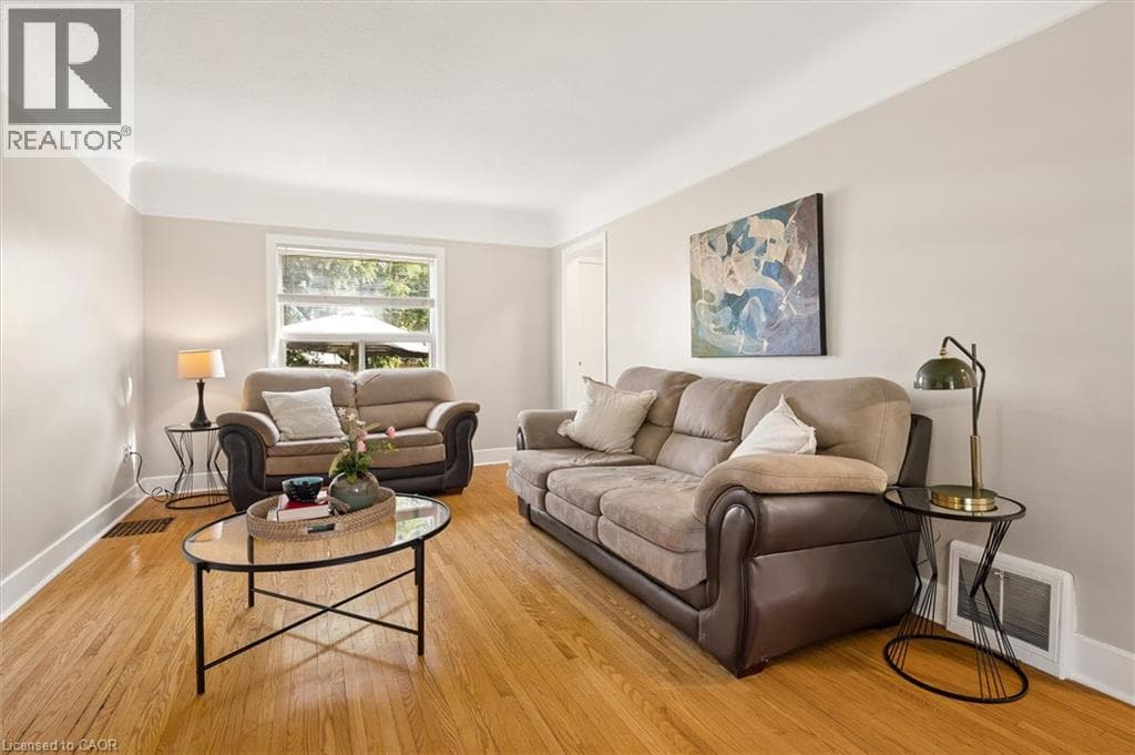 Detached for sale at 490 EAST Avenue, Auditorium, Kitchener, Ontario, photo 11