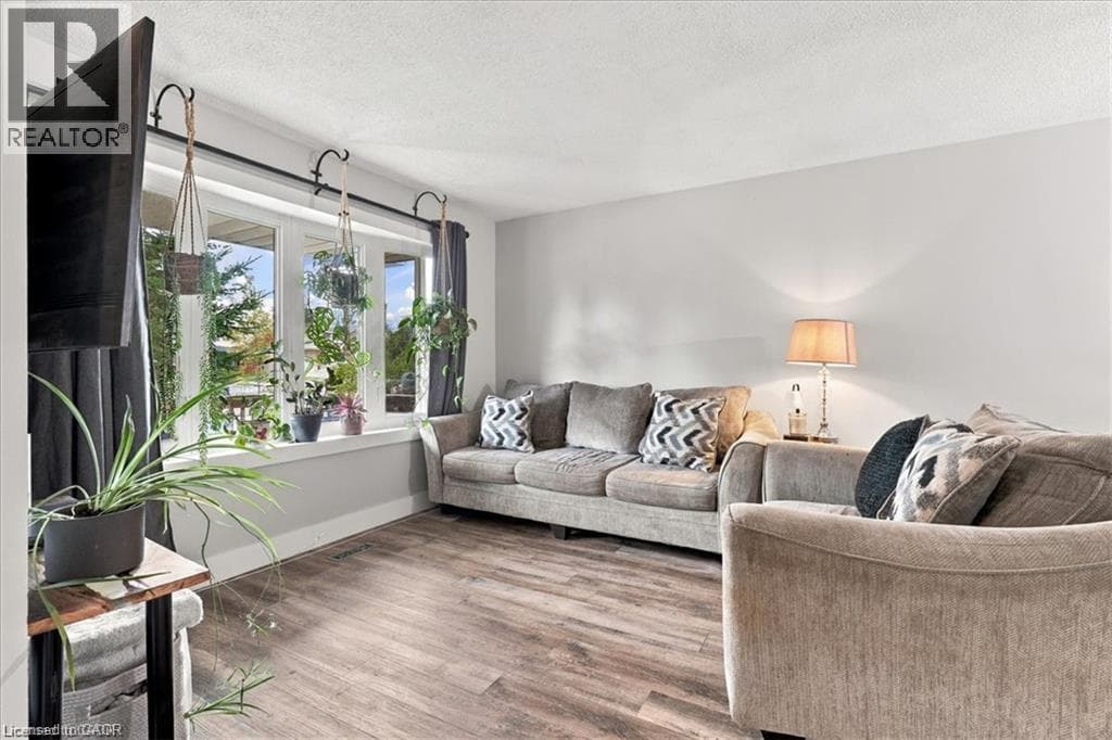 Detached for sale at 18 FOREST GLEN Court, Forest Heights, Kitchener, Ontario, photo 12