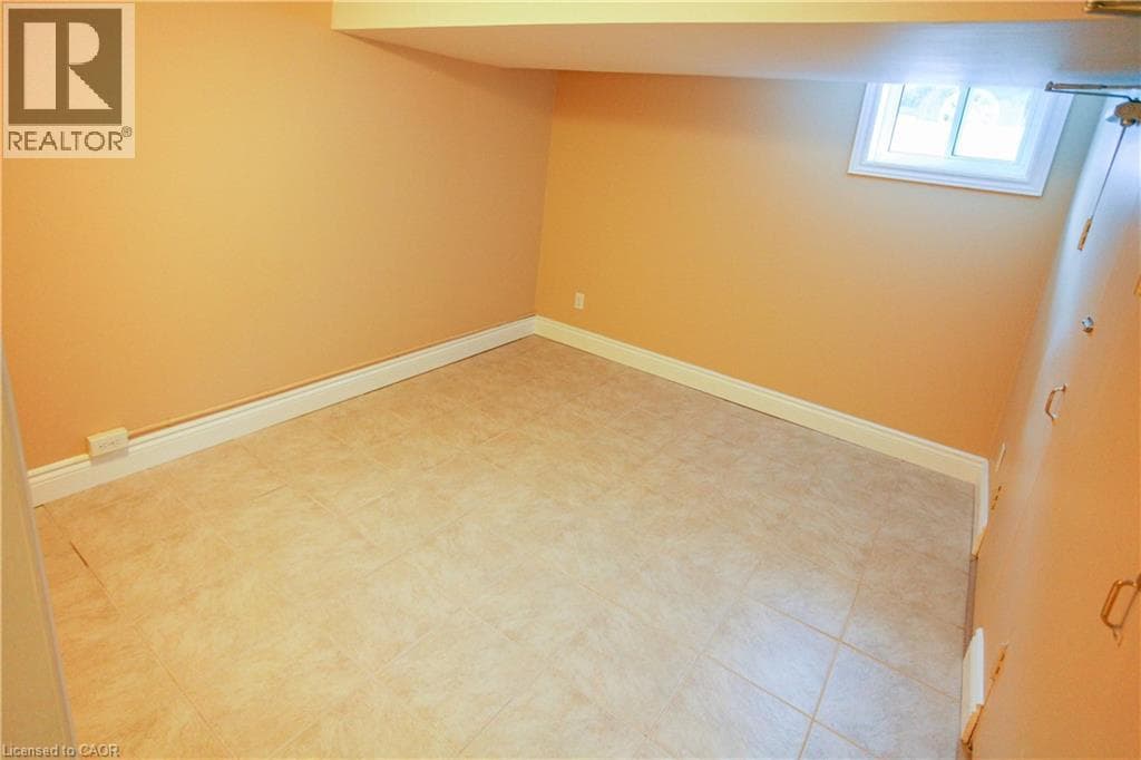 Multi-family for sale at 118 STRANGE Street, Cherry Hill, Kitchener, Ontario, photo 20