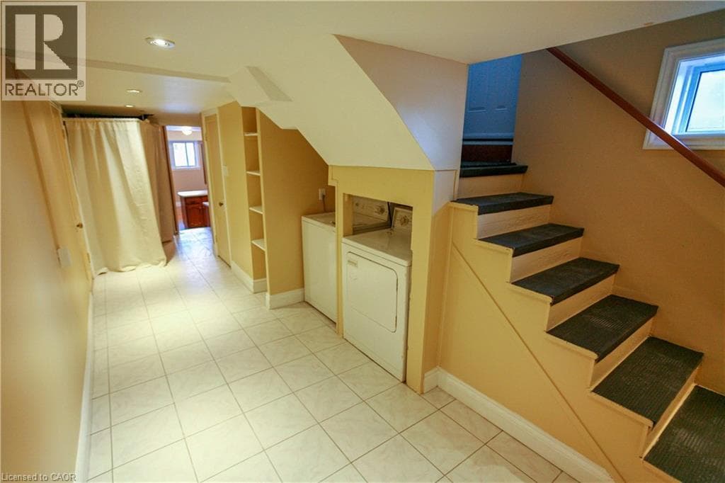 Multi-family for sale at 118 STRANGE Street, Cherry Hill, Kitchener, Ontario, photo 18