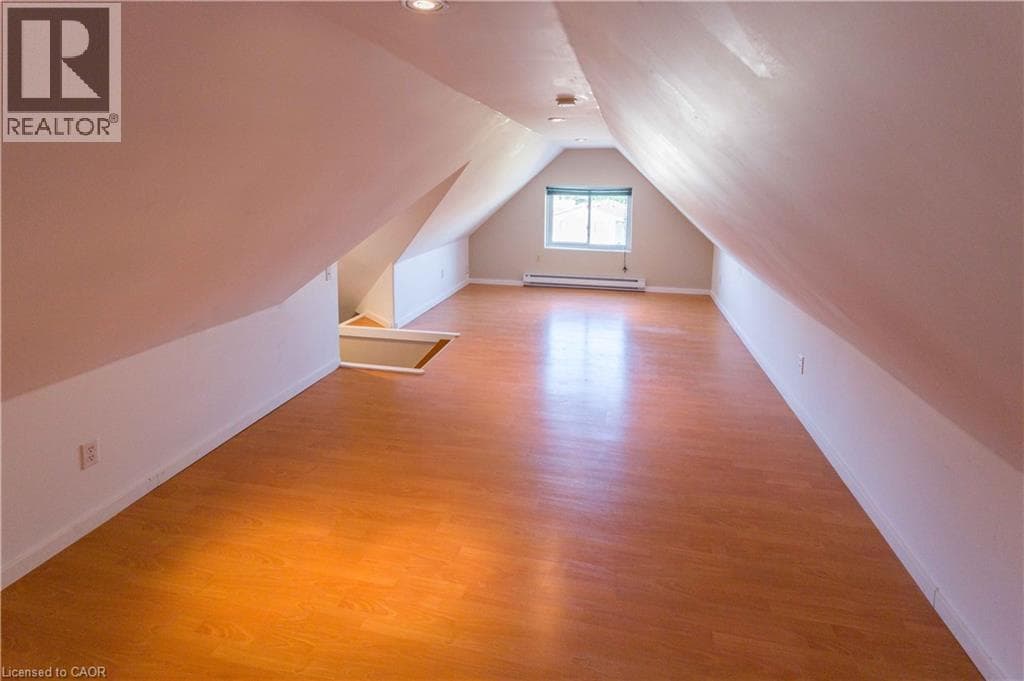 Multi-family for sale at 118 STRANGE Street, Cherry Hill, Kitchener, Ontario, photo 16