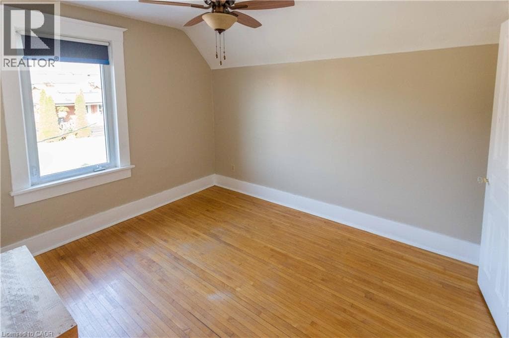 Multi-family for sale at 118 STRANGE Street, Cherry Hill, Kitchener, Ontario, photo 12