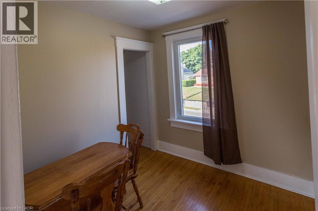 Multi-family for sale at 118 STRANGE Street, Cherry Hill, Kitchener, Ontario, photo 13