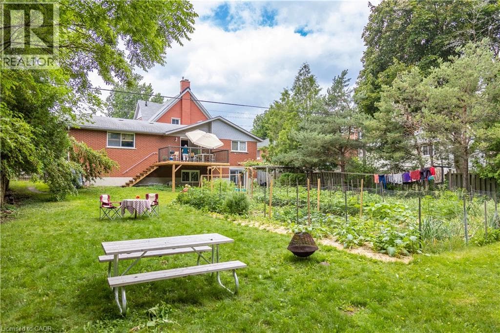 Multi-family for sale at 118 STRANGE Street, Cherry Hill, Kitchener, Ontario, photo 2
