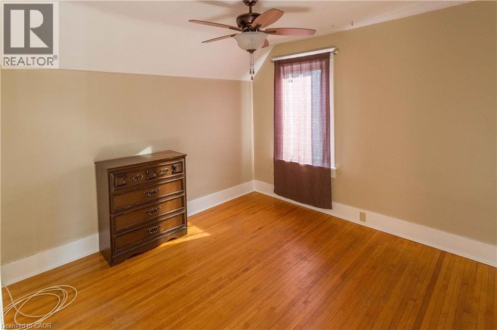 Multi-family for sale at 118 STRANGE Street, Cherry Hill, Kitchener, Ontario, photo 9