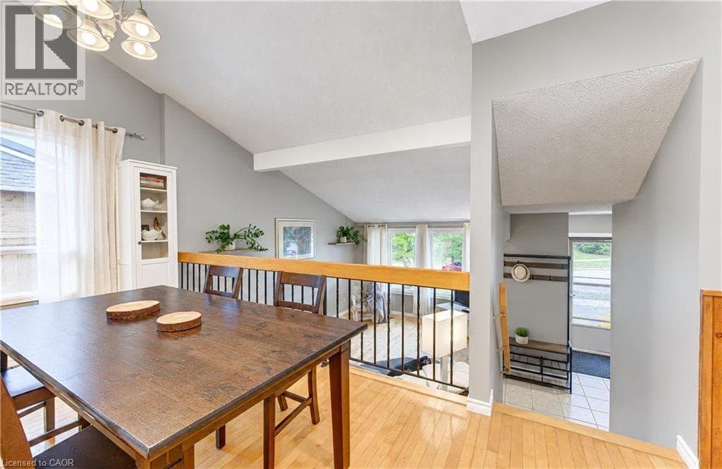 Detached for sale at 102 TOYNBEE Crescent, Forest Heights, Kitchener, Ontario, photo 9