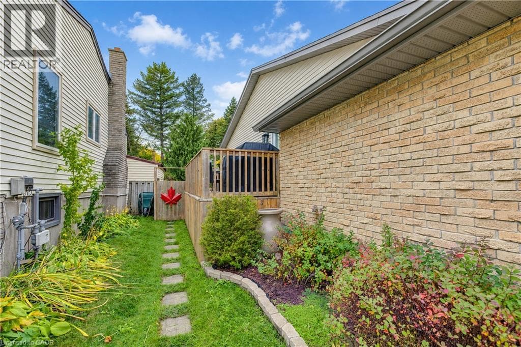 Detached for sale at 102 TOYNBEE Crescent, Forest Heights, Kitchener, Ontario, photo 39
