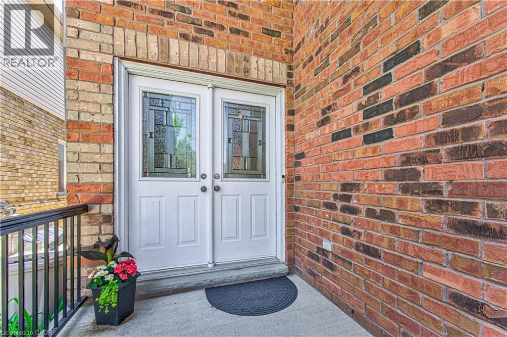 Detached for sale at 87 STEEPLERIDGE Street, Doon South, Kitchener, Ontario, photo 4
