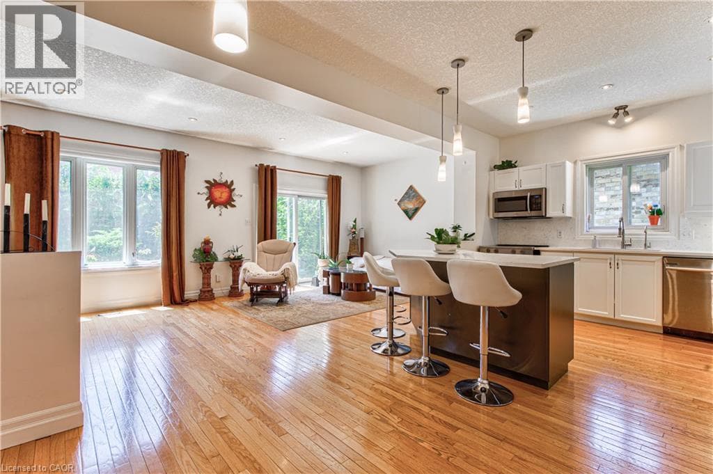 Detached for sale at 87 STEEPLERIDGE Street, Doon South, Kitchener, Ontario, photo 8