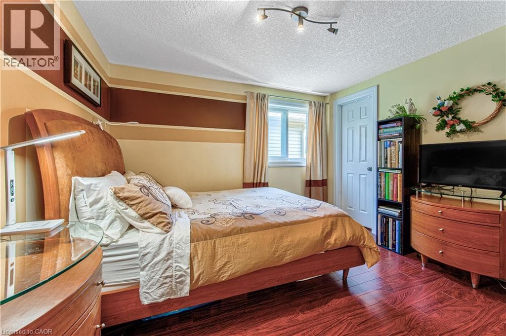 Detached for sale at 87 STEEPLERIDGE Street, Doon South, Kitchener, Ontario, photo 32