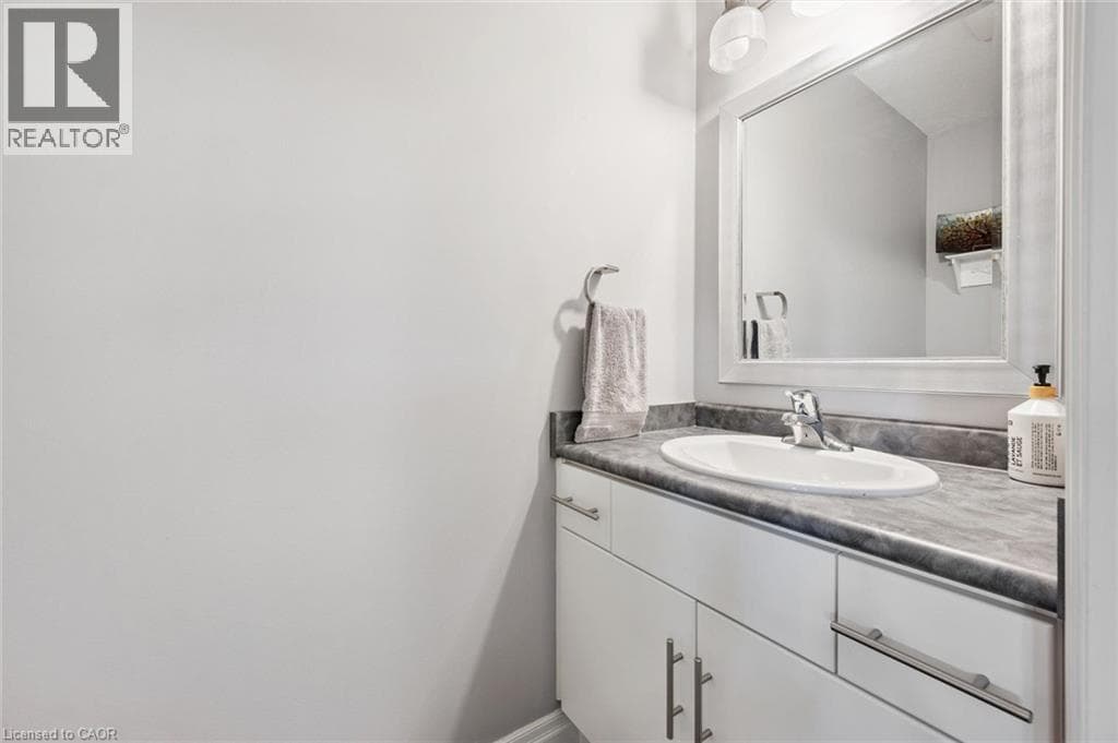 Townhouse for sale at 70 WILLOWRUN Drive Unit# #C8, Grand River South, Kitchener, Ontario, photo 23