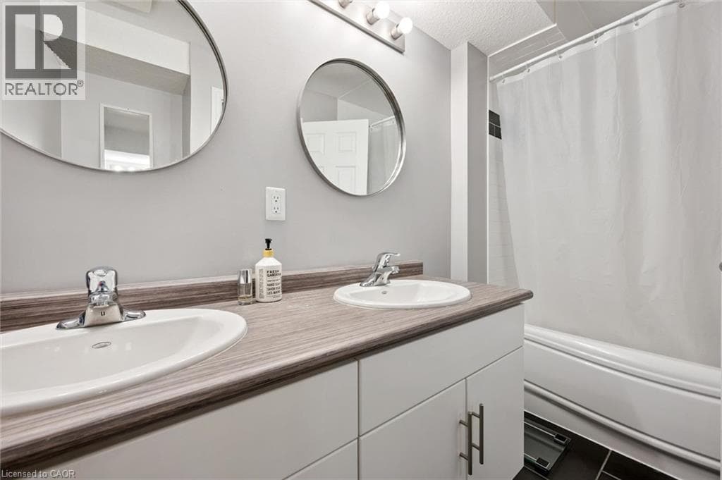 Townhouse for sale at 70 WILLOWRUN Drive Unit# #C8, Grand River South, Kitchener, Ontario, photo 29