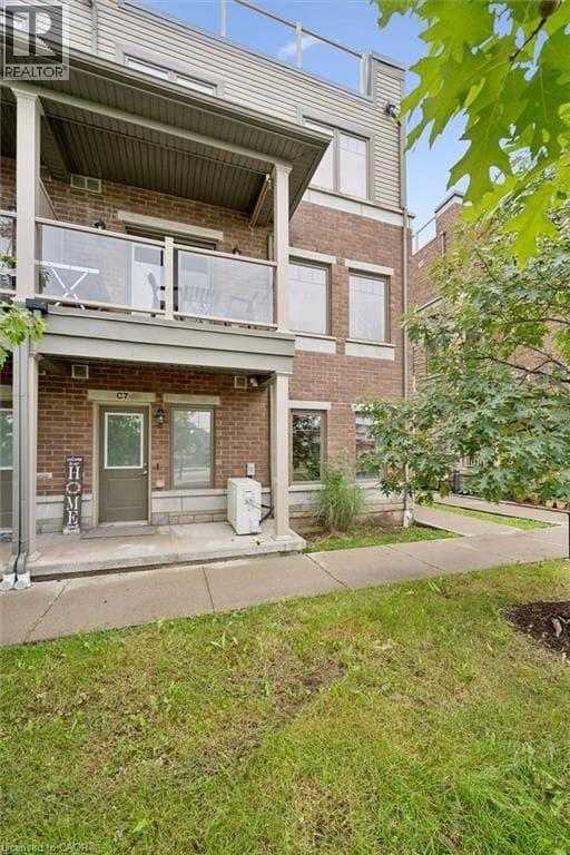 Townhouse for sale at 70 WILLOWRUN Drive Unit# #C8, Grand River South, Kitchener, Ontario, photo 3