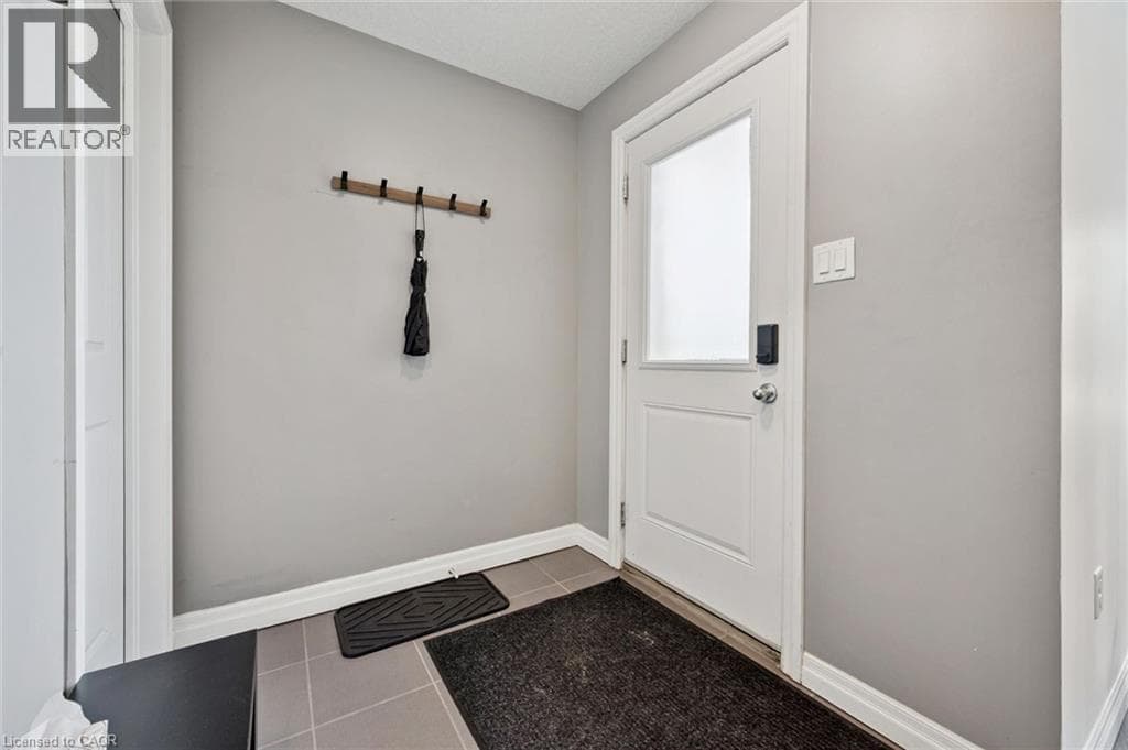 Townhouse for sale at 70 WILLOWRUN Drive Unit# #C8, Grand River South, Kitchener, Ontario, photo 6