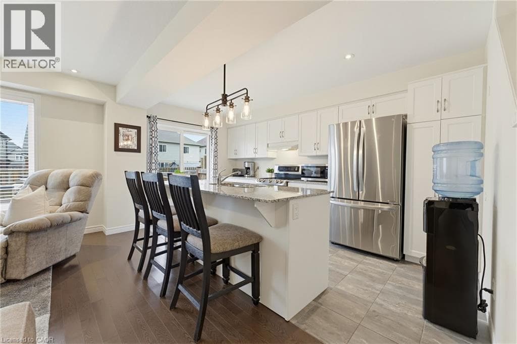 Townhouse for sale at 34 FREER Drive, Ayr, North Dumfries, Ontario, photo 8