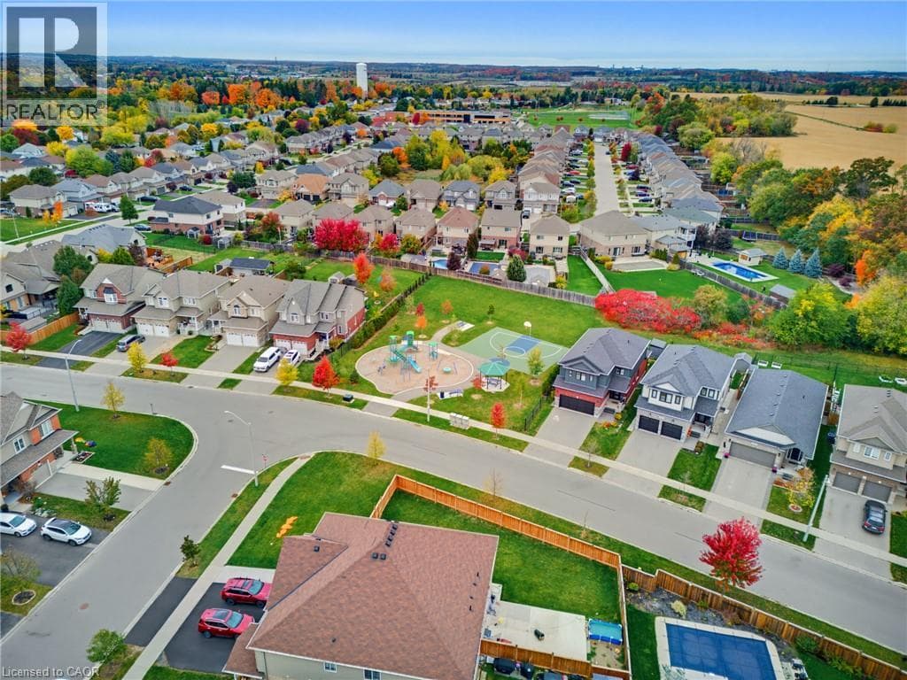 Townhouse for sale at 34 FREER Drive, Ayr, North Dumfries, Ontario, photo 26