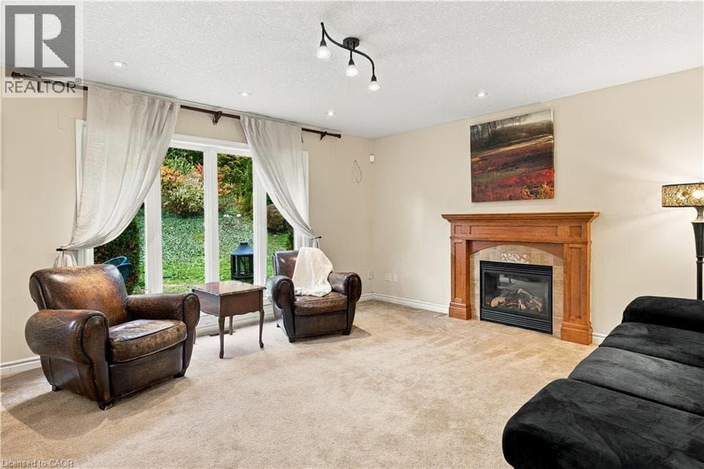 Detached for sale at 697 RHINE FALL Drive, Clair Hills, Waterloo, Ontario, photo 5